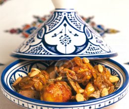 Poulet M’hammar aux amandes